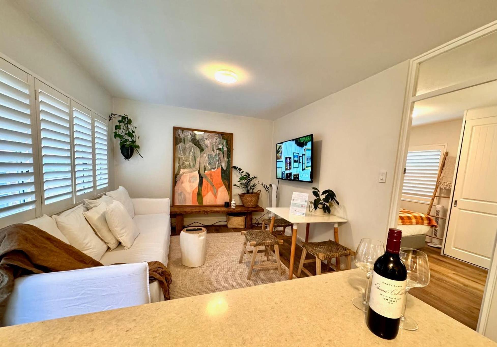 1 Bdrm Manly Beachside Apt With Parking Sydney Eksteriør bilde